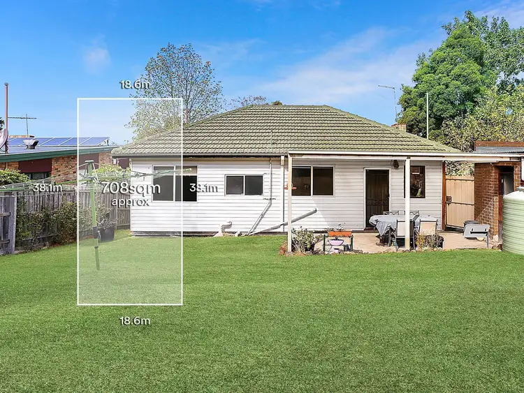 Second view of Homely house listing, 21 Carrol Grove, Mount Waverley VIC 3149