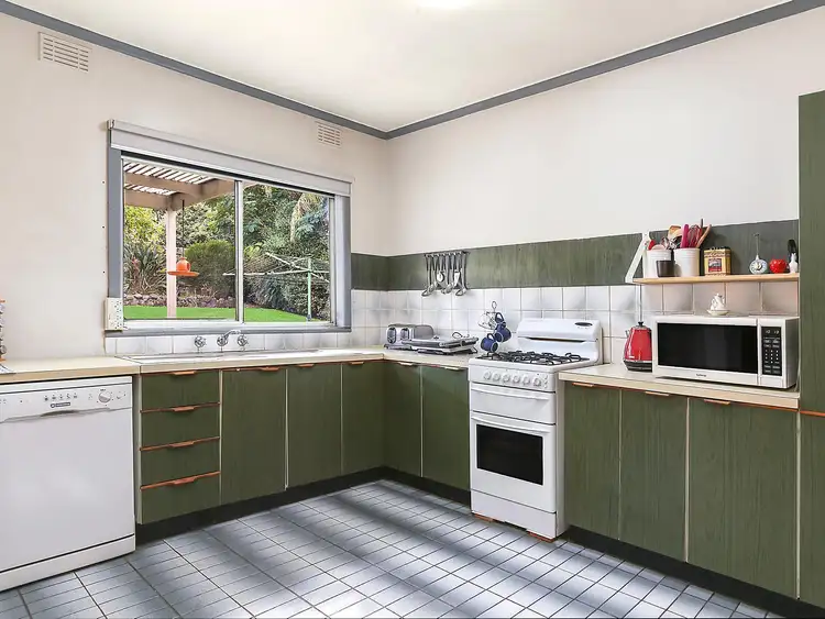 Third view of Homely house listing, 21 Carrol Grove, Mount Waverley VIC 3149