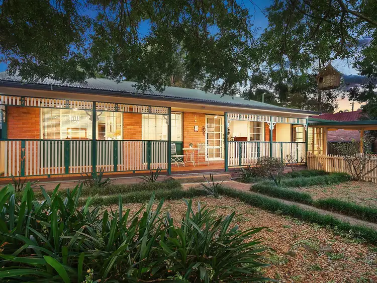 27 Roxborough Park Road, Baulkham Hills NSW 2153