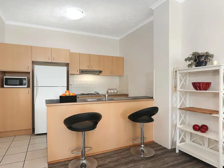 Third view of Homely unit listing, 1/8 Mascar Street, Upper Mount Gravatt QLD 4122