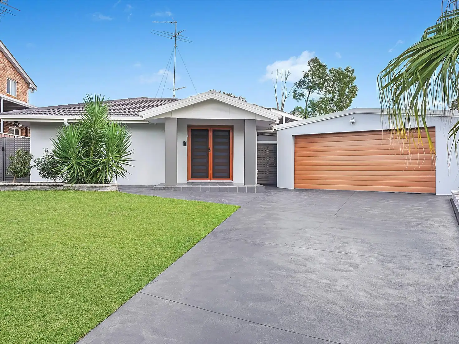 Main view of Homely house listing, 5 Popple Close, Casula NSW 2170