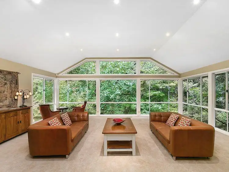 Second view of Homely house listing, 8 Mimosa Avenue, Wentworth Falls NSW 2782