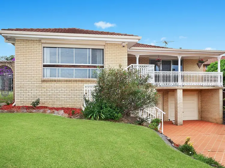 Main view of Homely house listing, 6 Walmsley Close, Prairiewood NSW 2176