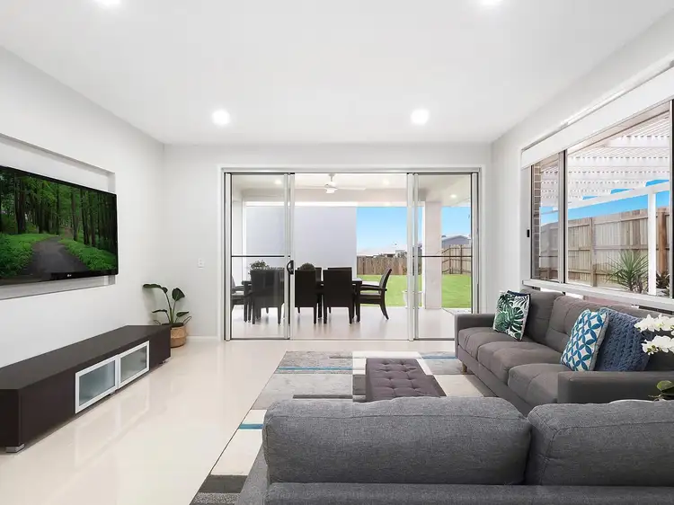 Second view of Homely house listing, 27 Hancock Circuit, Kleinton QLD 4352