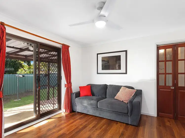 Sixth view of Homely house listing, 9 Paul Place, Monash ACT 2904