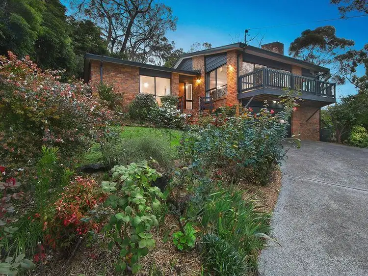 8 Rustic Rise, Croydon North VIC 3136