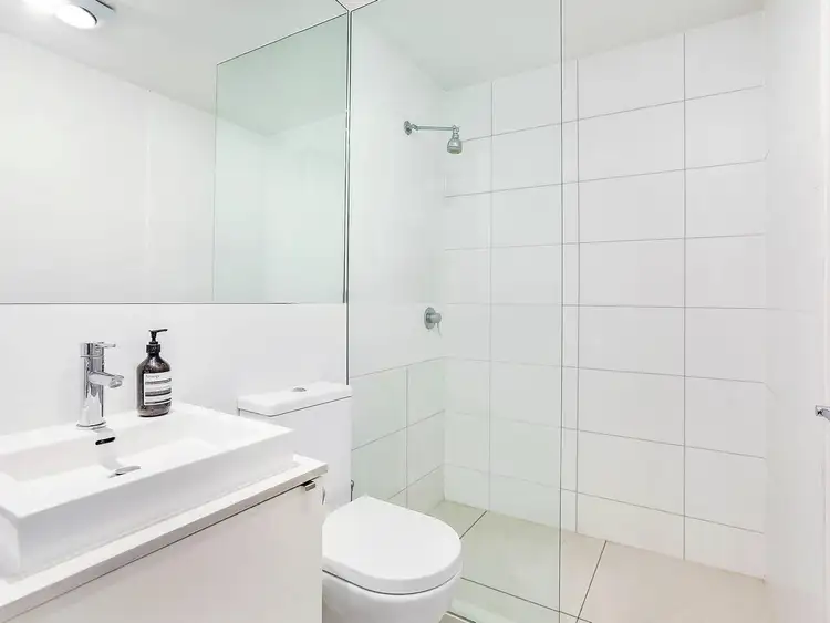 Fifth view of Homely apartment listing, 111/126 Chapel Street, St Kilda VIC 3182