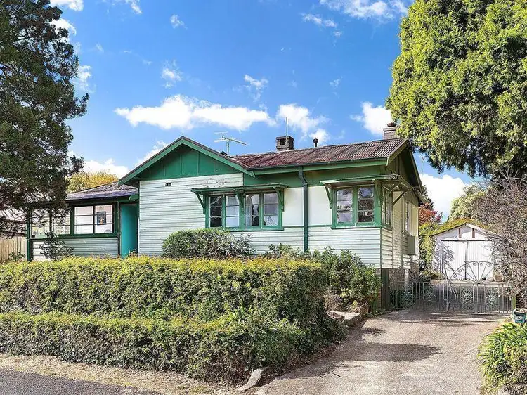 34 Freelander Avenue, Katoomba NSW 2780