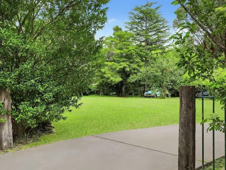 15 The Appian Way, Woodford NSW 2778