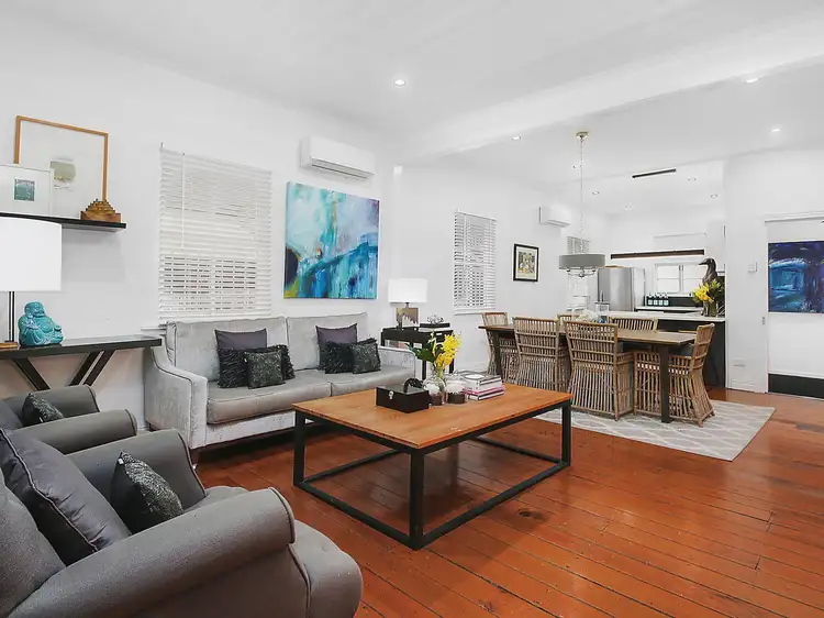 14 Robert Street, Spring Hill QLD 4000
