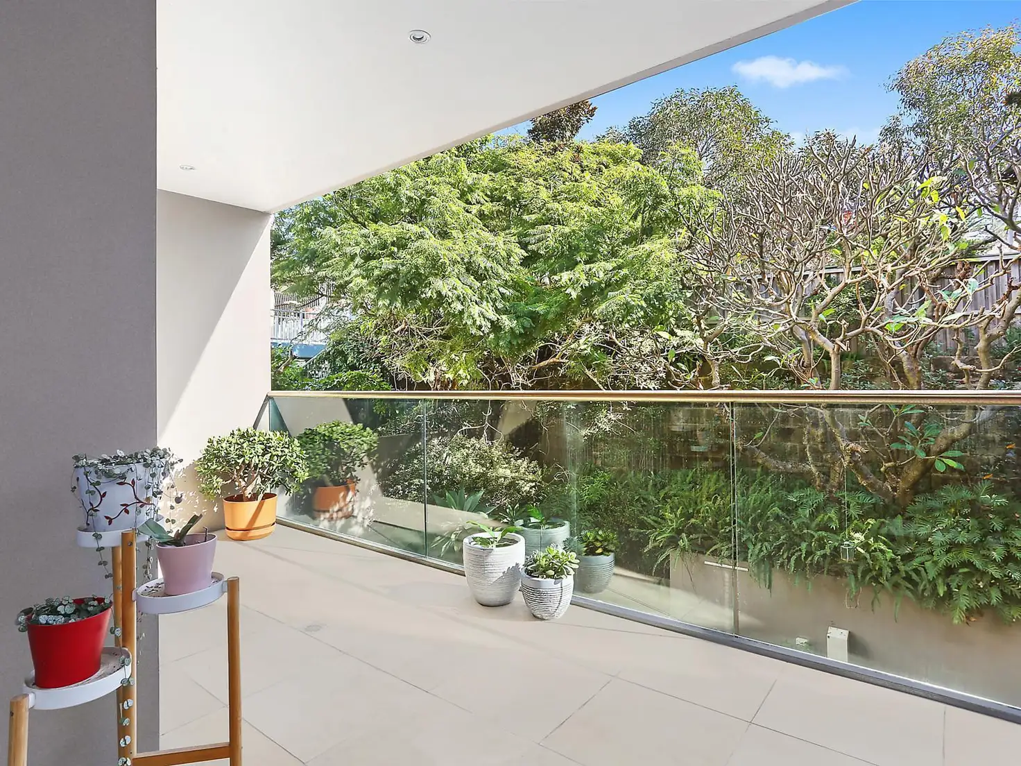 Main view of Homely unit listing, 2/12 Kurrawa Avenue, Coogee NSW 2034