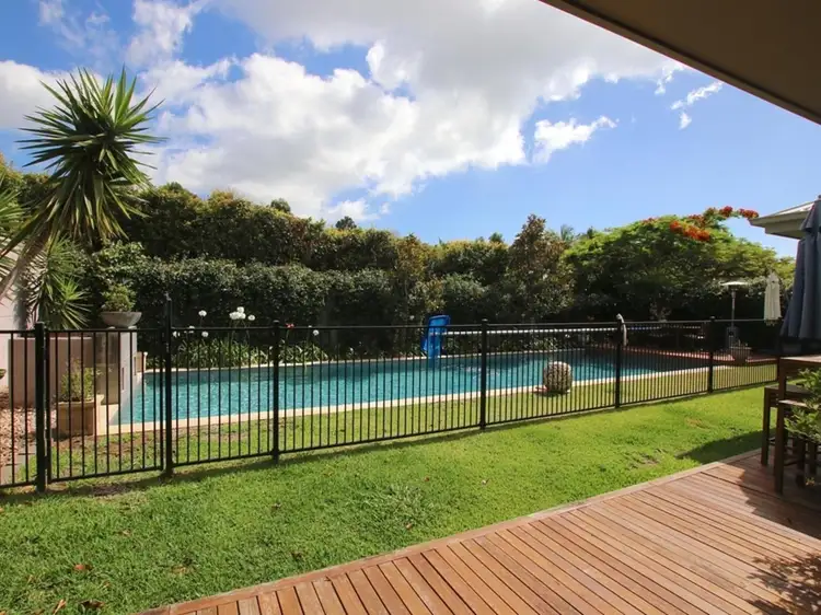 7 Tea Tree Court