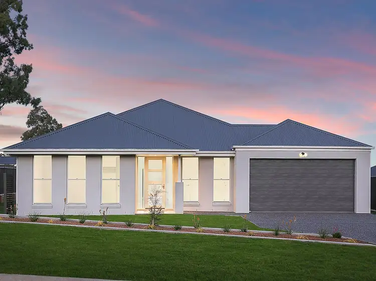 2/36A Woodlands Drive