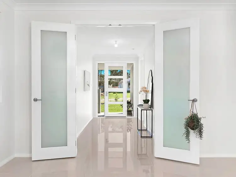 Fifth view of Homely house listing, 2/36A Woodlands Drive, Weston NSW 2326