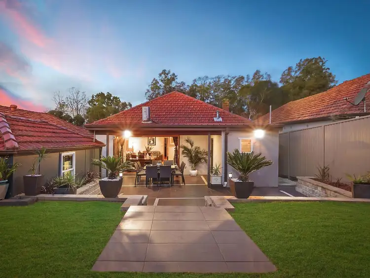 23 Glenview Avenue, Earlwood NSW 2206