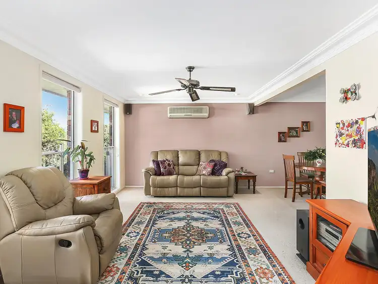 Fourth view of Homely house listing, 7 Loch Carron Avenue, Farmborough Heights NSW 2526