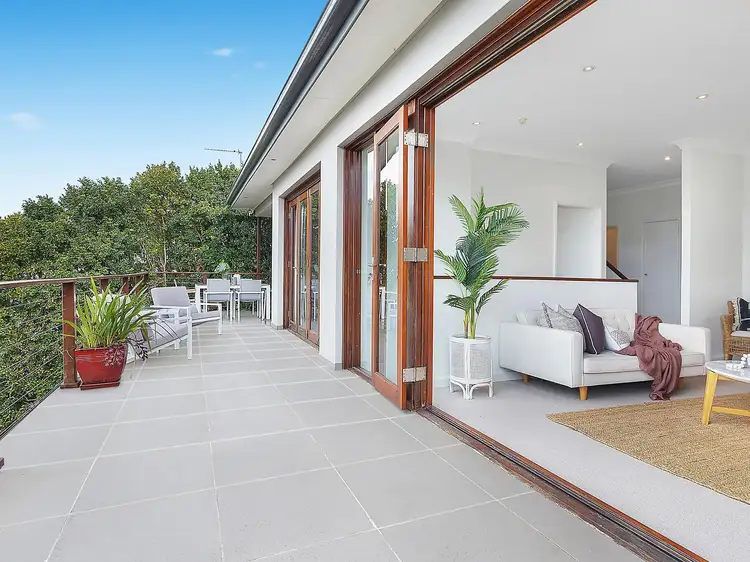 9B Nield Avenue