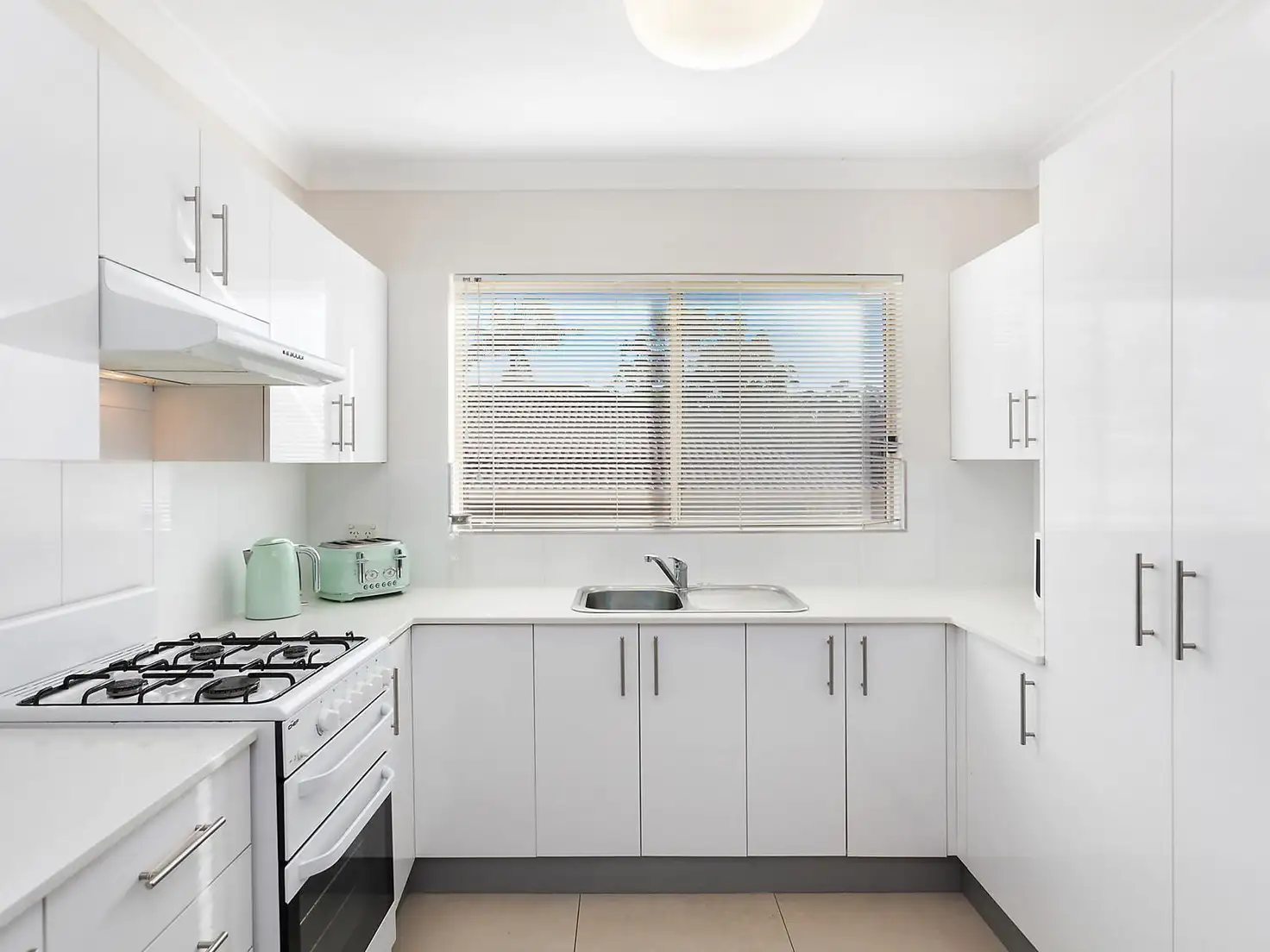 Main view of Homely unit listing, 4/280 Terrigal Drive, Terrigal NSW 2260