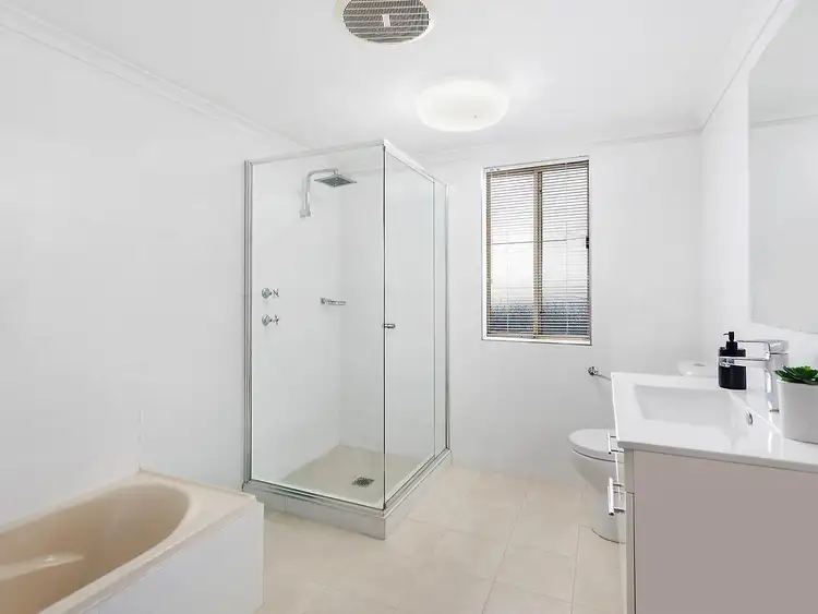 Sixth view of Homely unit listing, 4/280 Terrigal Drive, Terrigal NSW 2260