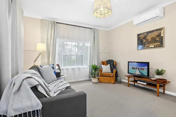 Fifth view of Homely house listing, 4 Jones Avenue, Mount Clear VIC 3350