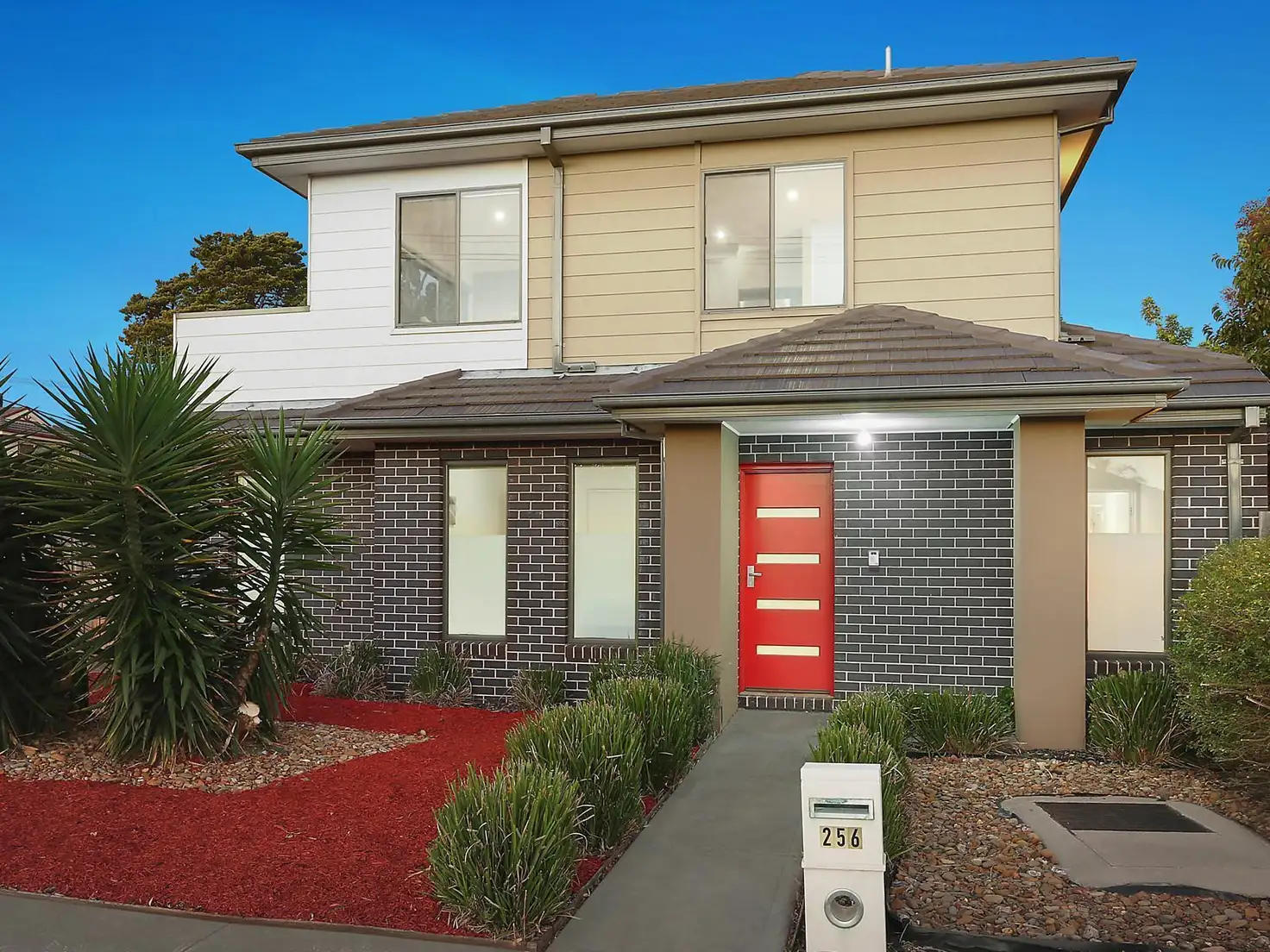 Main view of Homely townhouse listing, 256 Cumberland Road, Pascoe Vale VIC 3044