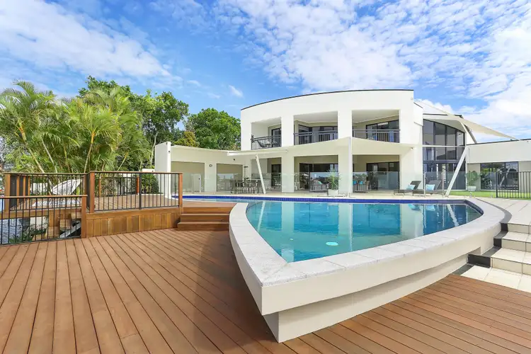 1/1 Raptor Place, Pelican Waters QLD 4551