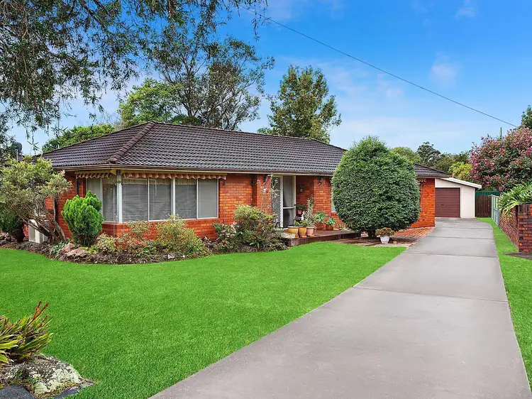Fifth view of Homely house listing, 5 Byarong Avenue, Point Clare NSW 2250