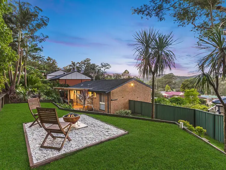 8 Shona Close, Narara NSW 2250