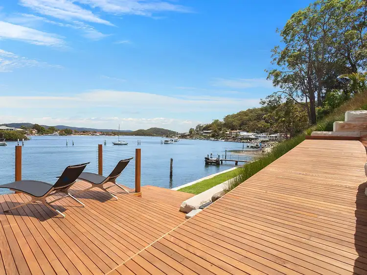 19 Empire Bay Drive, Daleys Point NSW 2257