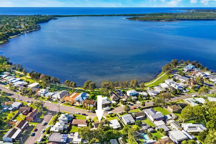 15 Woodland Parkway, Buff Point NSW 2262