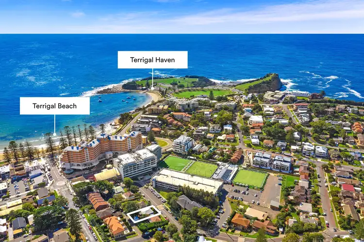 Third view of Homely house listing, 9 Wilson Road, Terrigal NSW 2260