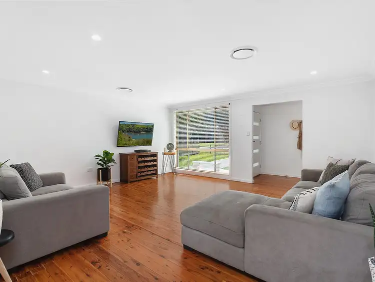 Third view of Homely house listing, 11 Samantha Crescent, Kincumber NSW 2251