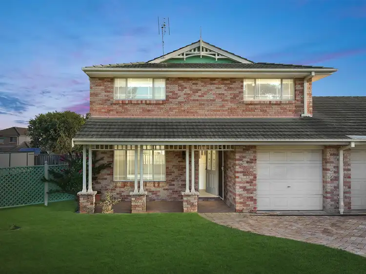 Main view of Homely unit listing, 2/1 Archer Close, Kanwal NSW 2259