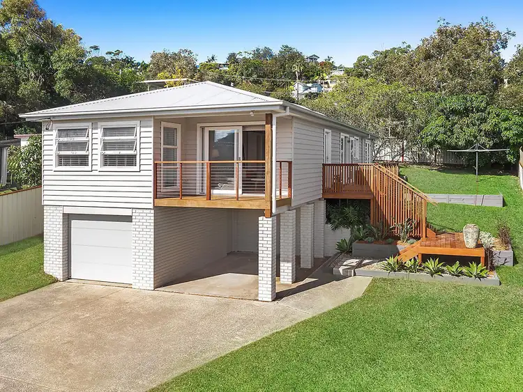 11 John Street, Forresters Beach NSW 2260