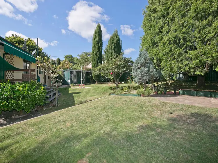 Sixth view of Homely house listing, 42 Debenham Street, Mawson ACT 2607