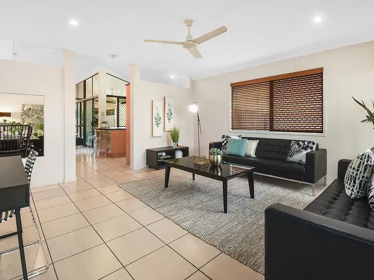 16 Lakeview Court, Kirwan QLD 4817
