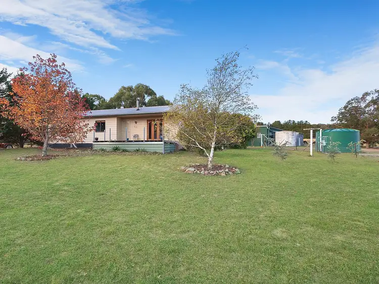 160 Bundong Lane, Lake Bathurst NSW 2580