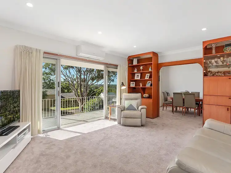 11 Rathowen Parade, Killarney Heights NSW 2087