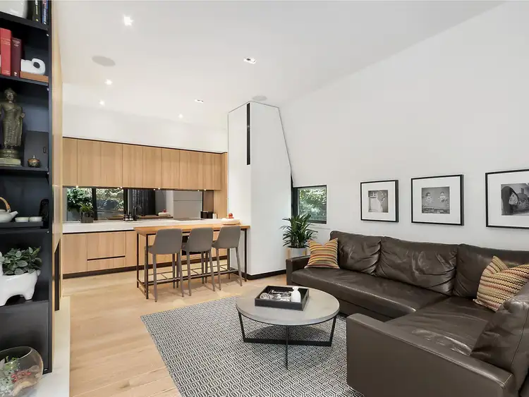 Second view of Homely apartment listing, 3/6 Charlotte Place, St Kilda VIC 3182