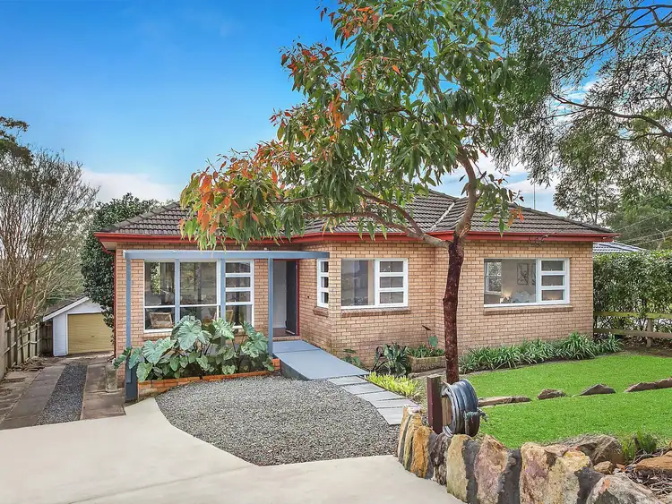 26 Ulolo Avenue, Hornsby Heights NSW 2077