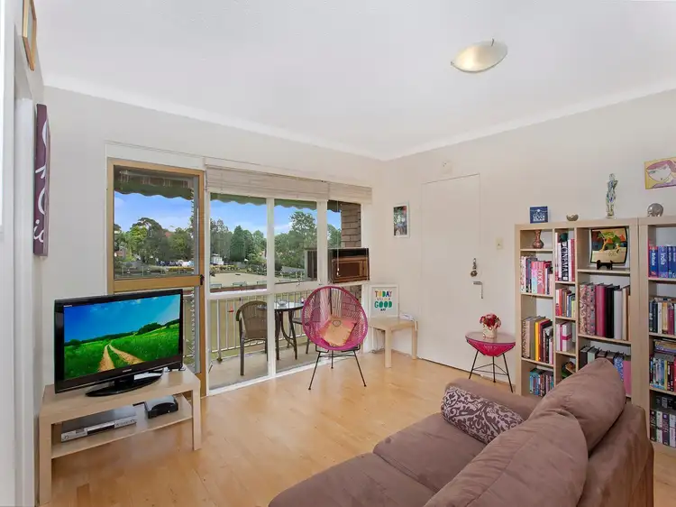 6/143 Burns bay Road