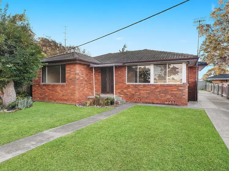 16 Glenlake Avenue, Toukley NSW 2263