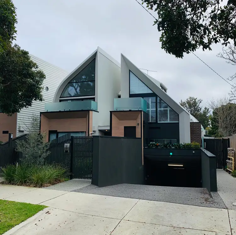 8/71 Abbott Street