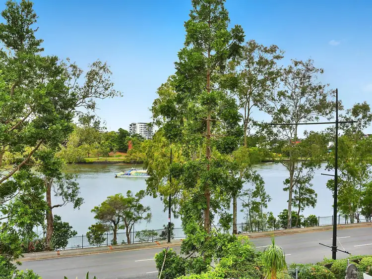 Fourth view of Homely apartment listing, 4/40 Dunmore Terrace, Auchenflower QLD 4066