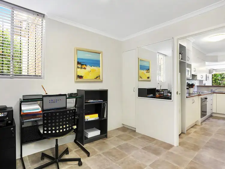 Sixth view of Homely apartment listing, 4/40 Dunmore Terrace, Auchenflower QLD 4066