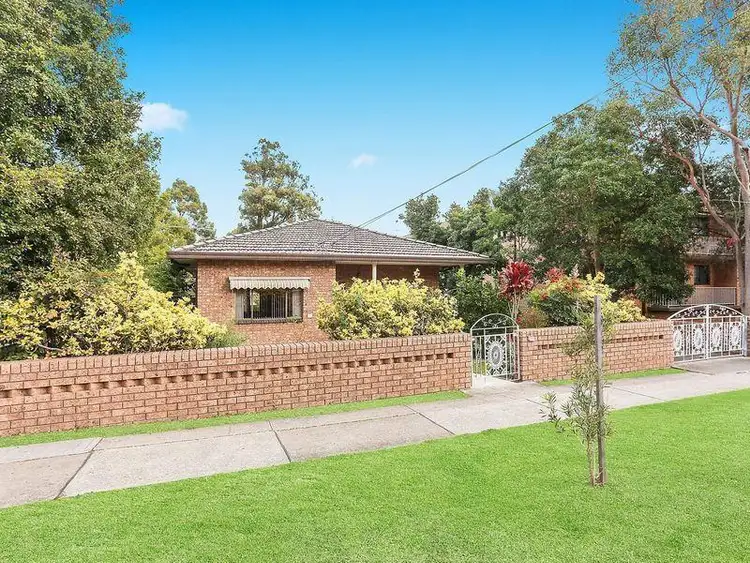 41 Denman Avenue, Wiley Park NSW 2195