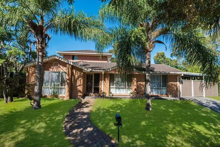 26 Woodview Avenue, Lisarow NSW 2250