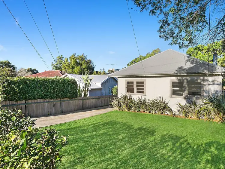 15 Wolger Road, Ryde NSW 2112