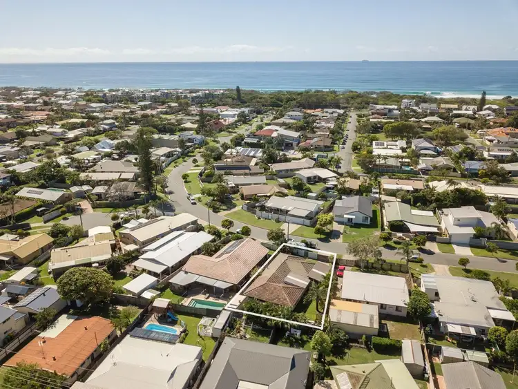 Second view of Homely house listing, 32 Lapoinya Crescent, Warana QLD 4575