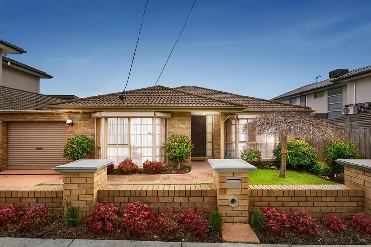 2/7 Amelia Crescent, Doncaster East VIC 3109